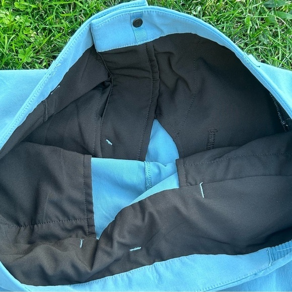 Lululemon Commission Golf Short 10" in Cirrus Blue | Size 32 - Picture 9 of 9